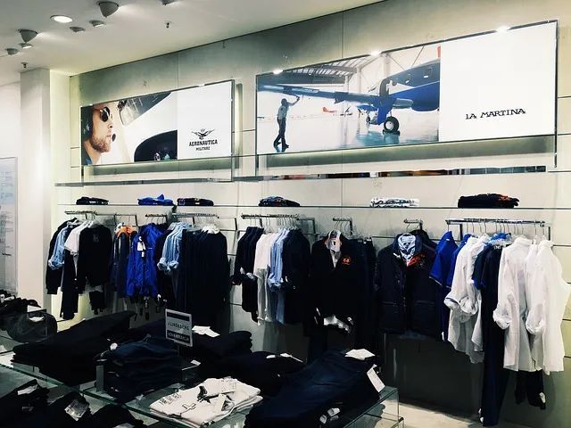 夏季必备的工作服定制攻略，如何选购适合不同公司的工作服？