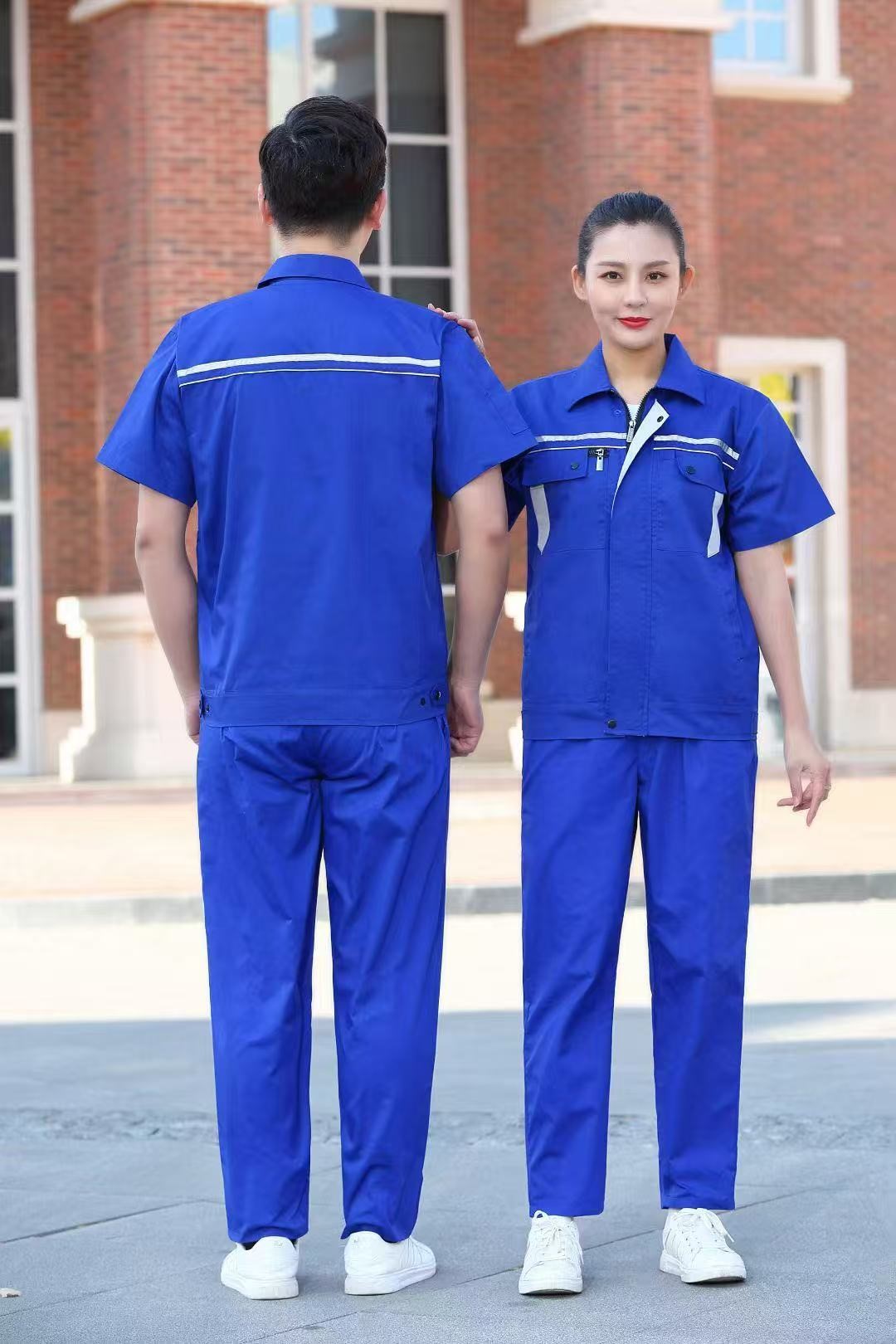 长沙炭河服饰有限公司,长沙西服定制公司,工作服定制,冲锋衣定制,T恤定制